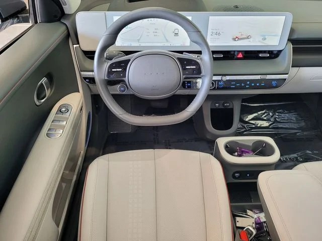 Used 2024 Green Hyundai Limited image 16