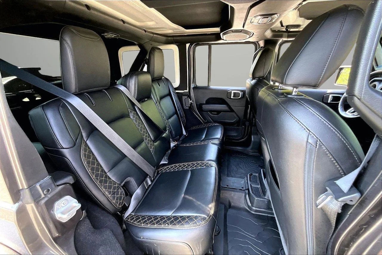 Used 2021 Silver Jeep Sahara High Altitude image 24