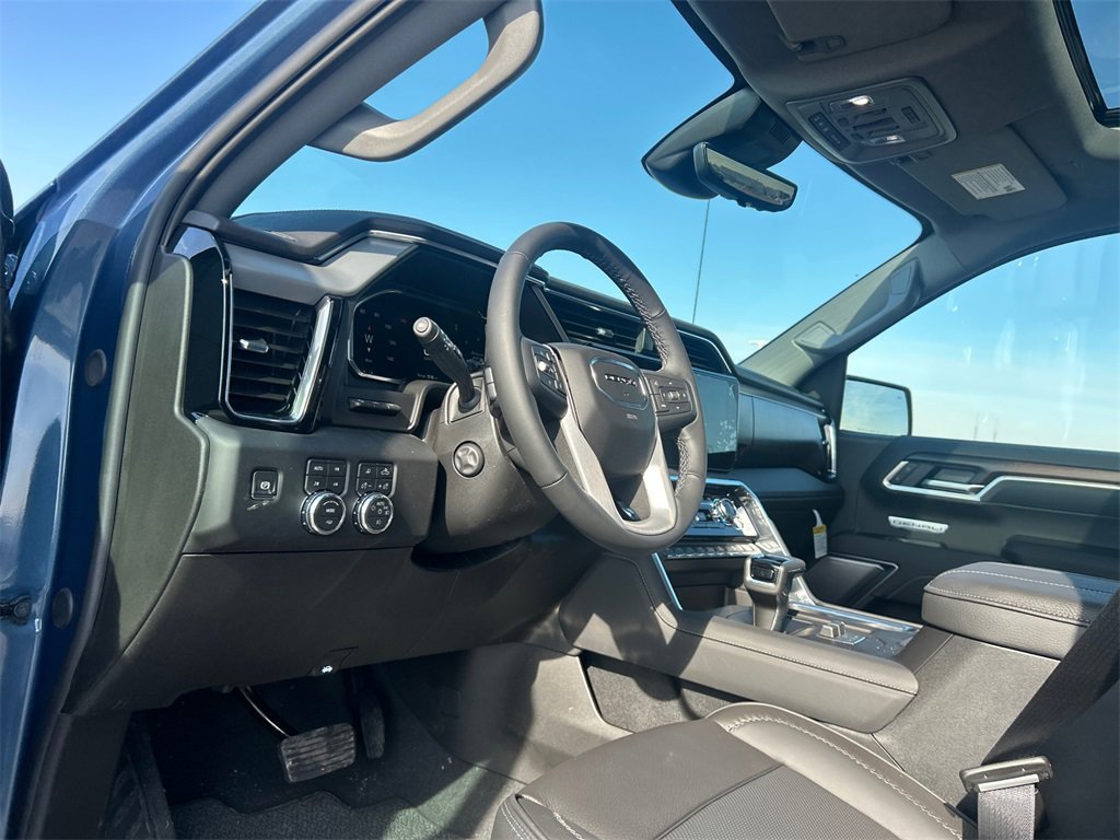 2026 GMC SIERRA - Image 16