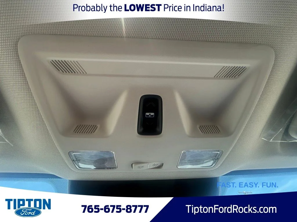 New 2026 Oxford White Ford XLT image 22