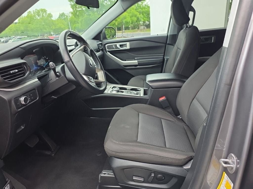Used 2022 Gray Ford XLT image 18