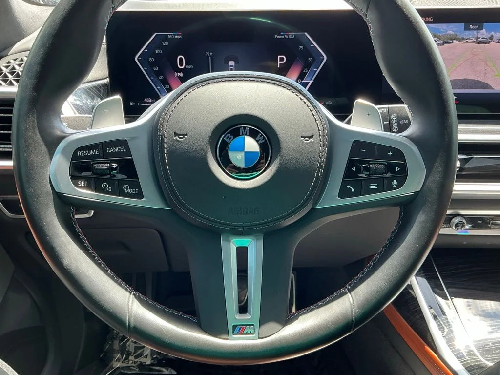 Used 2023 White BMW M60i image 45