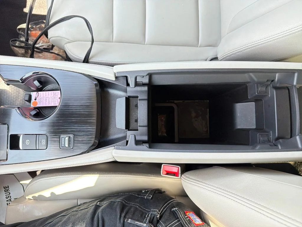 Used 2023 Black Nissan SL image 27