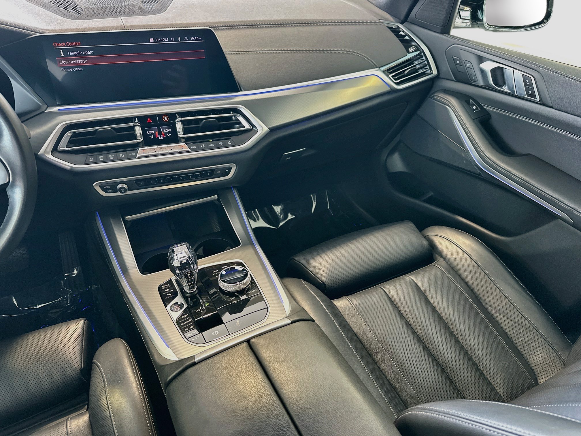 Used 2022 Mineral White Metallic BMW sDrive40i image 22