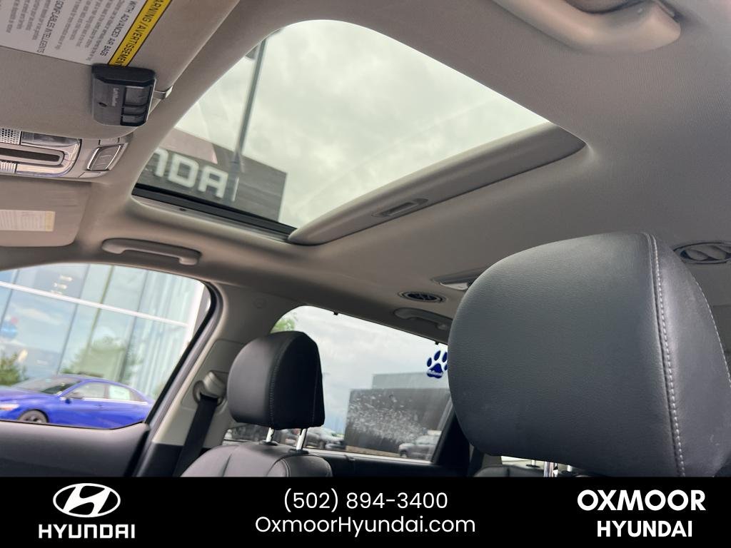 Used 2021 Everlasting Silver Kia EX image 12