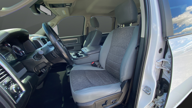 Used 2019 Bright White Clearcoat Ram Big Horn image 9