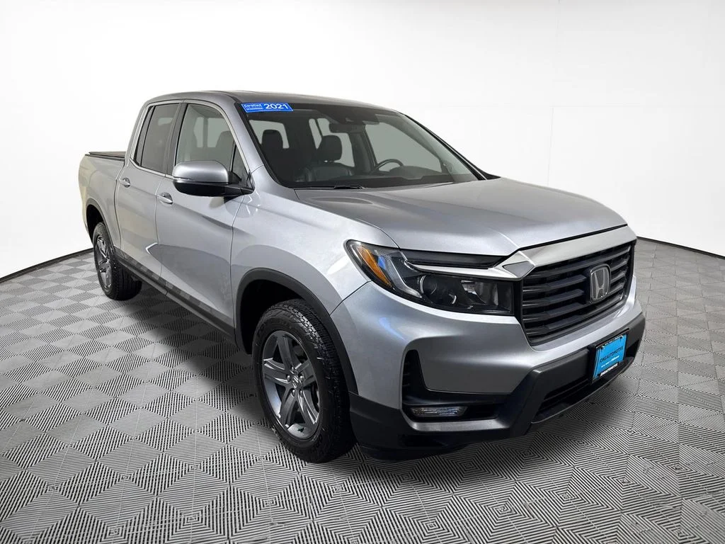 Certified Used 2021 Lunar Silver Metallic Honda AWD RTL image 4