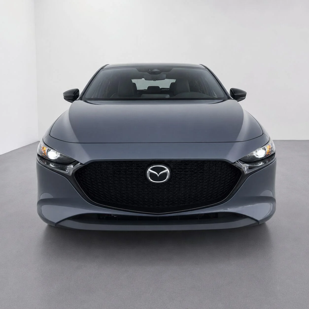 Used 2022 Polymetal Gray Metallic Mazda Carbon Edition image 8