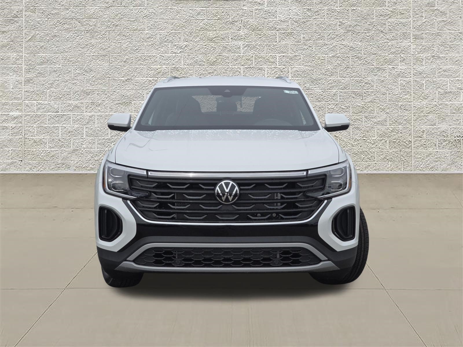 New 2026 Opal White Pearl Volkswagen 2.0T SE image 2