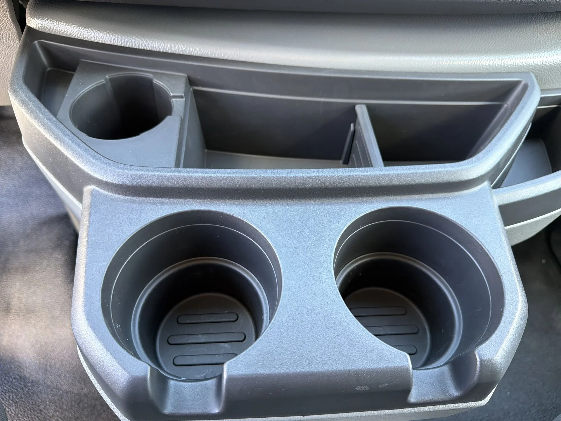 2026 Ford E-Series Cutaway Base - Photo 8