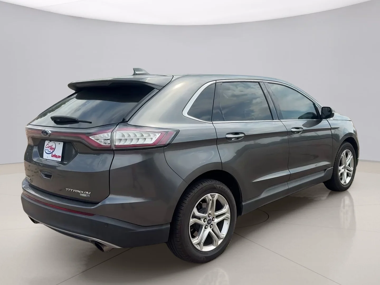 Used 2018 Gray Ford TITANIUM image 5