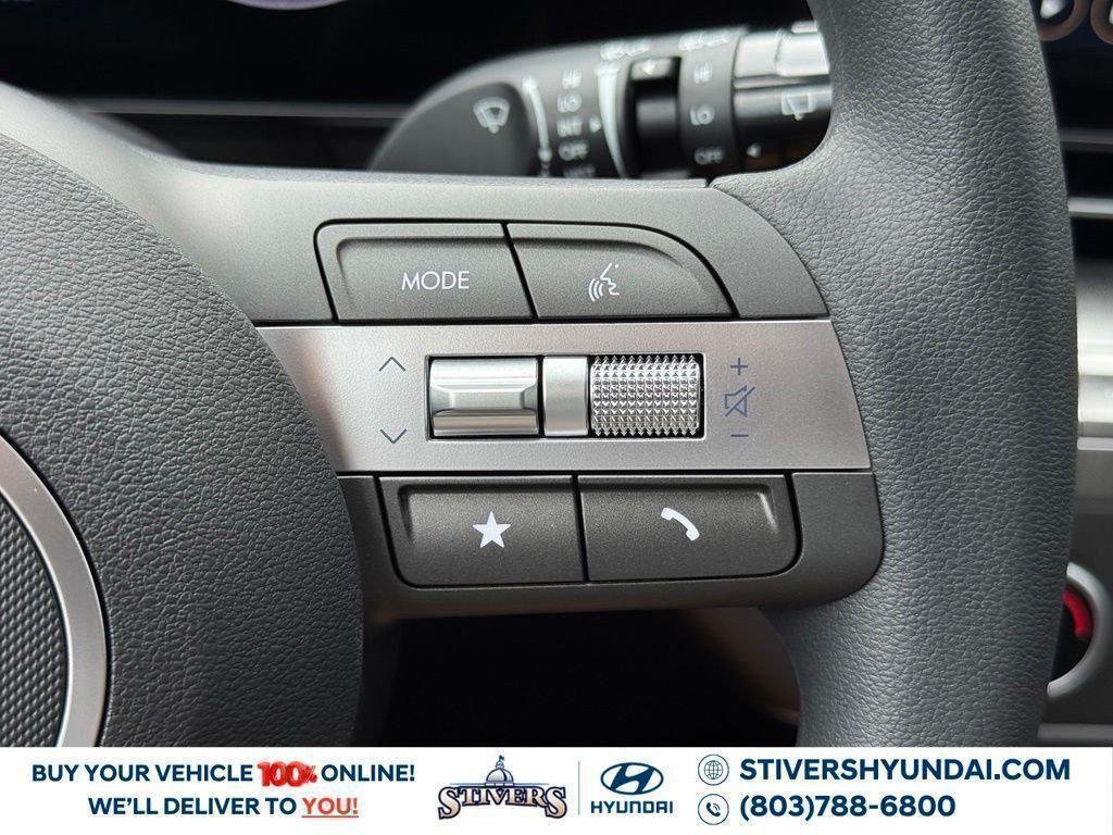 New 2027 White Hyundai SE FWD image 22