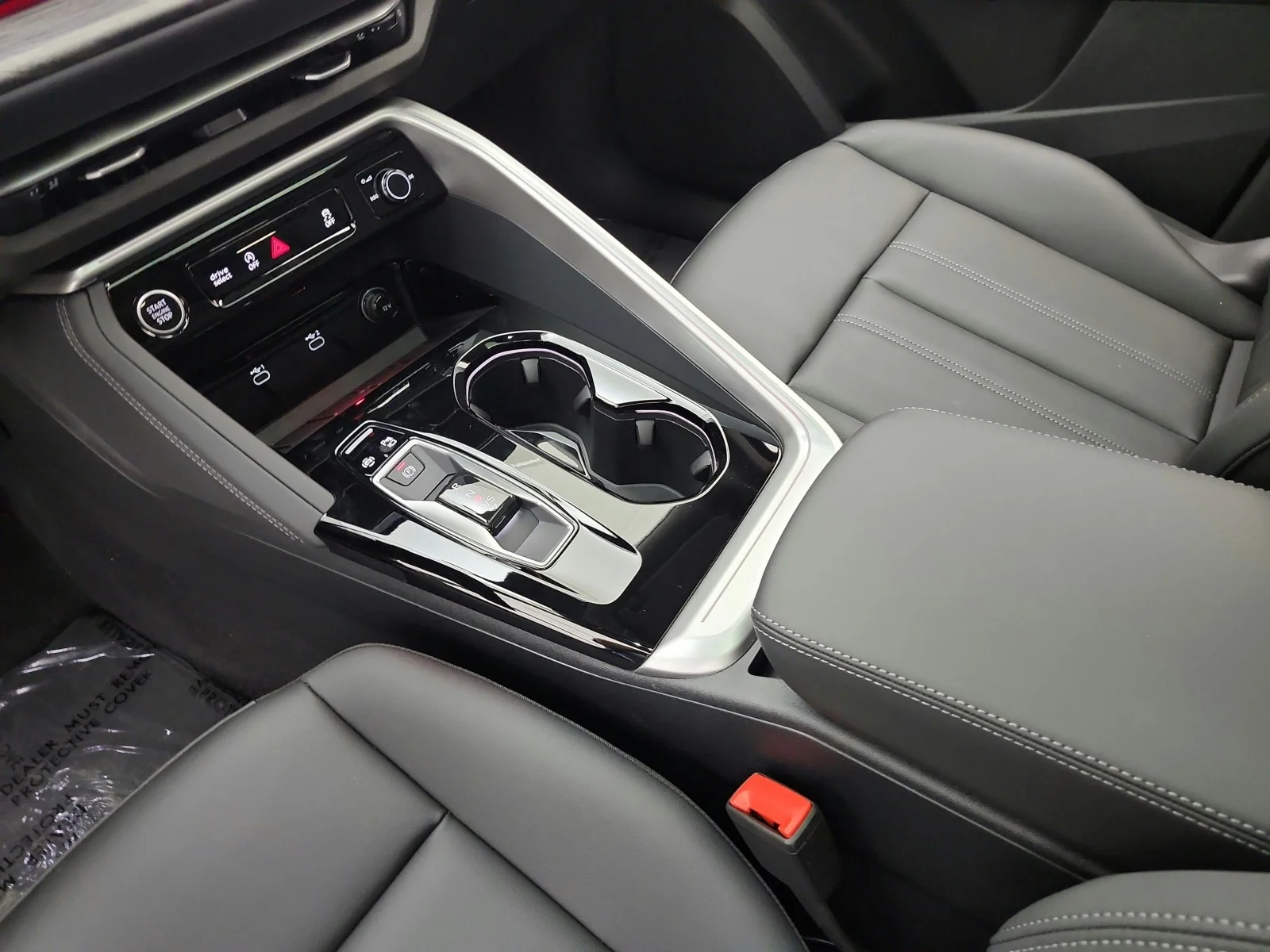 New 2026 District Green Metallic Audi Premium 2.0 TFSI quattro image 10