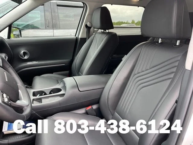 Used 2026 Pearl Hyundai SEL Convenience image 7
