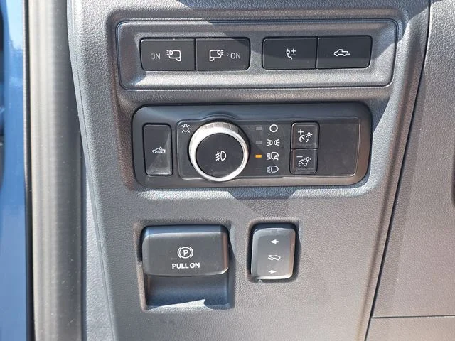 Used 2023 Gray Ford Raptor image 27