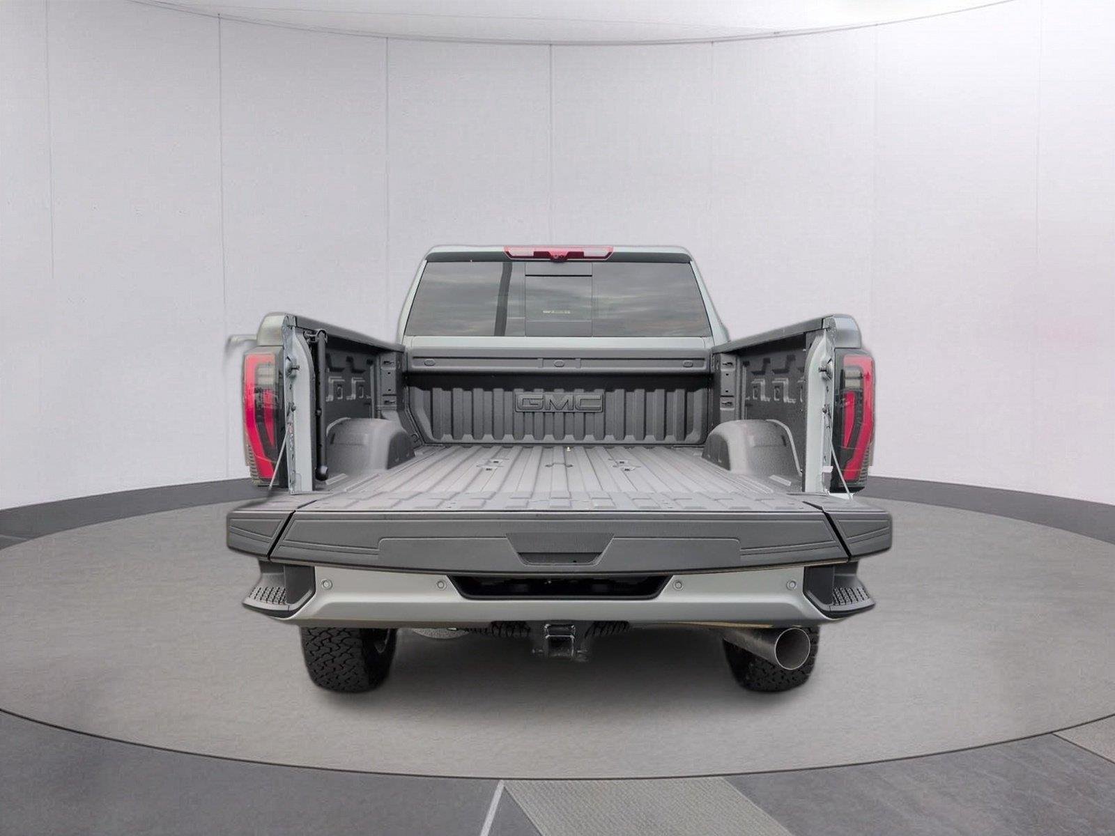 New 2026 Sterling Metallic GMC AT4 image 5