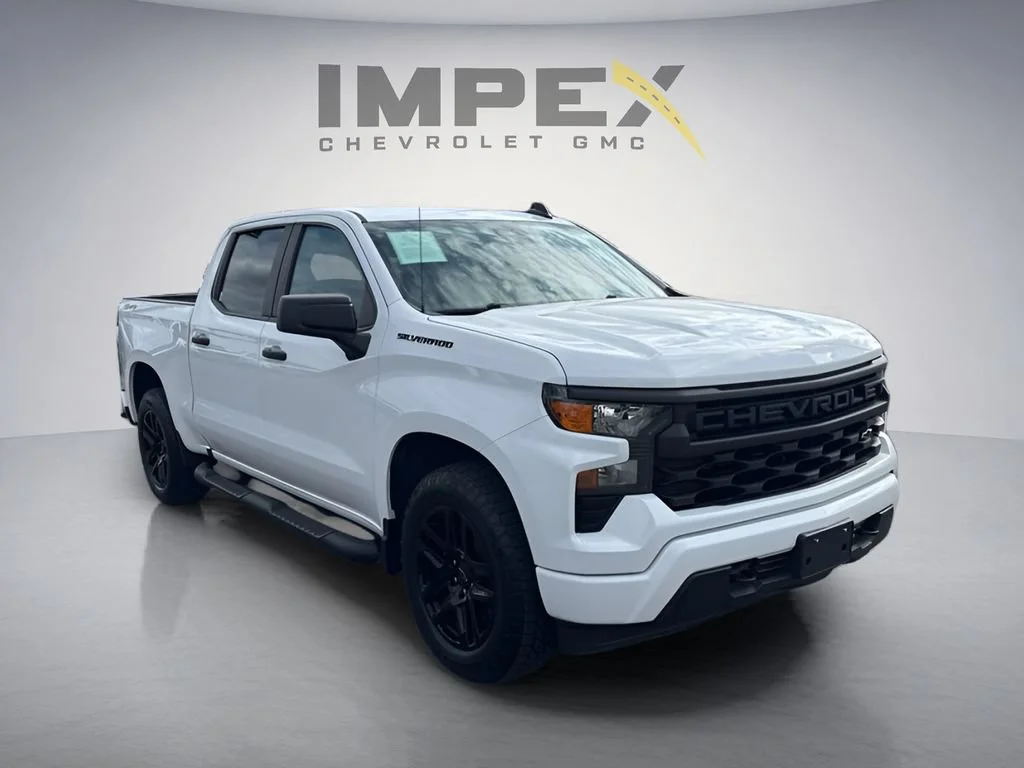 Used 2024 Summit White Chevrolet Custom image 7