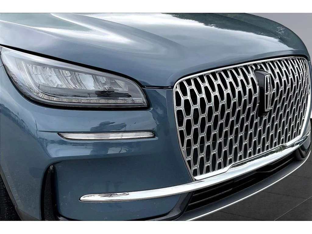Used 2023  Lincoln Standard image 20