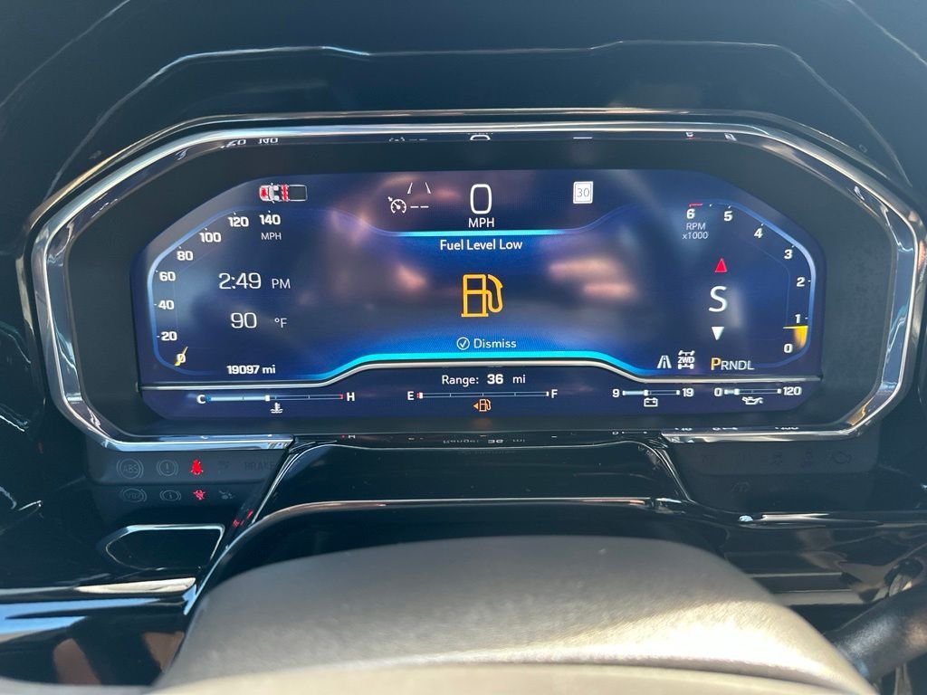 Used 2025 Blue Chevrolet LT image 18