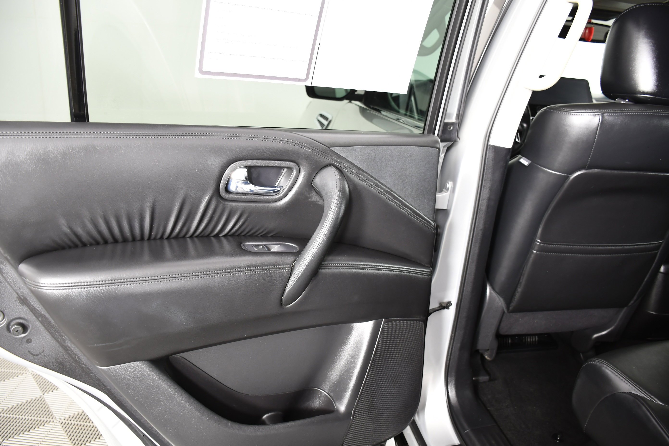Used 2024 Brilliant Silver Metallic Nissan SV image 48