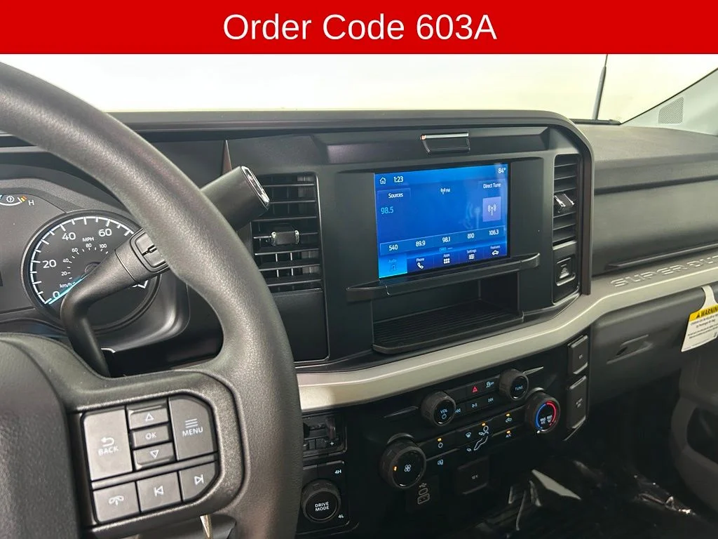 New 2026 Oxford White Ford F-250® XLT image 3