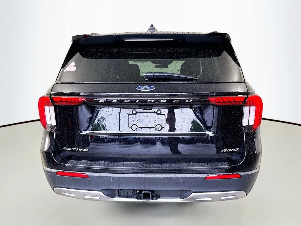 New 2026 Agate Black Metallic Ford Active image 6