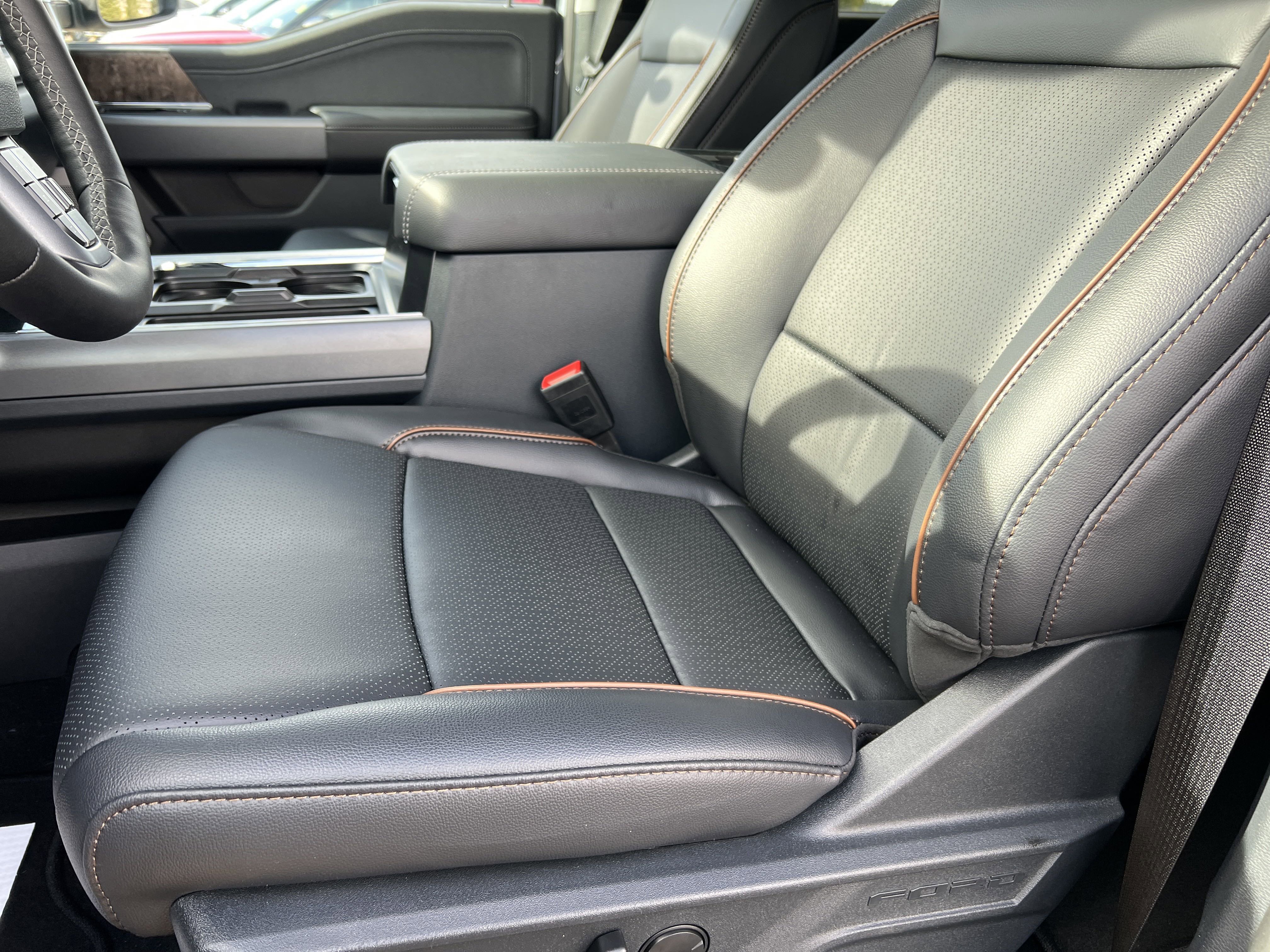 2025 Ford F-350 Super Duty Lariat - Photo 15