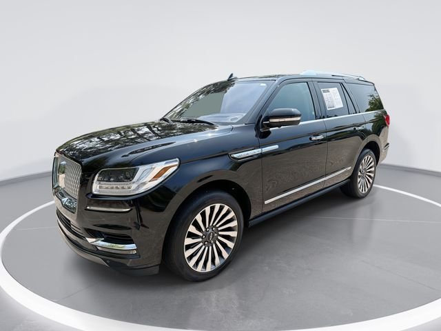 Used 2019 Black Lincoln Reserve image 1