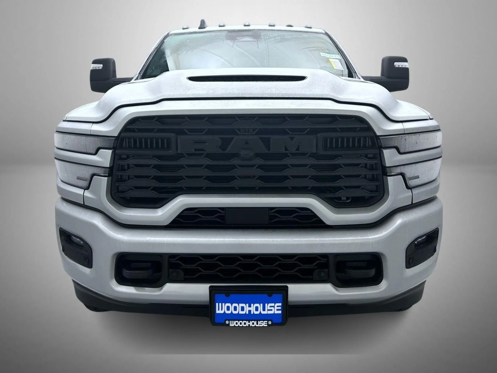 2026 RAM 2500 Tradesman/Black Express - Photo 2