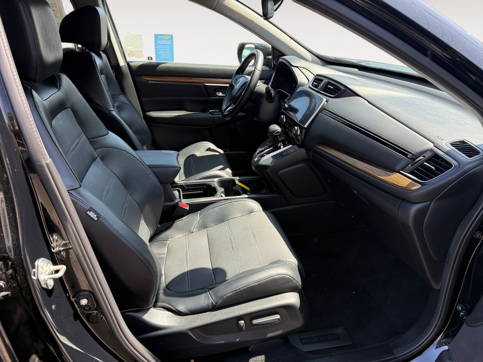 Used 2017 sandstorm metallic Honda EX-L image 19