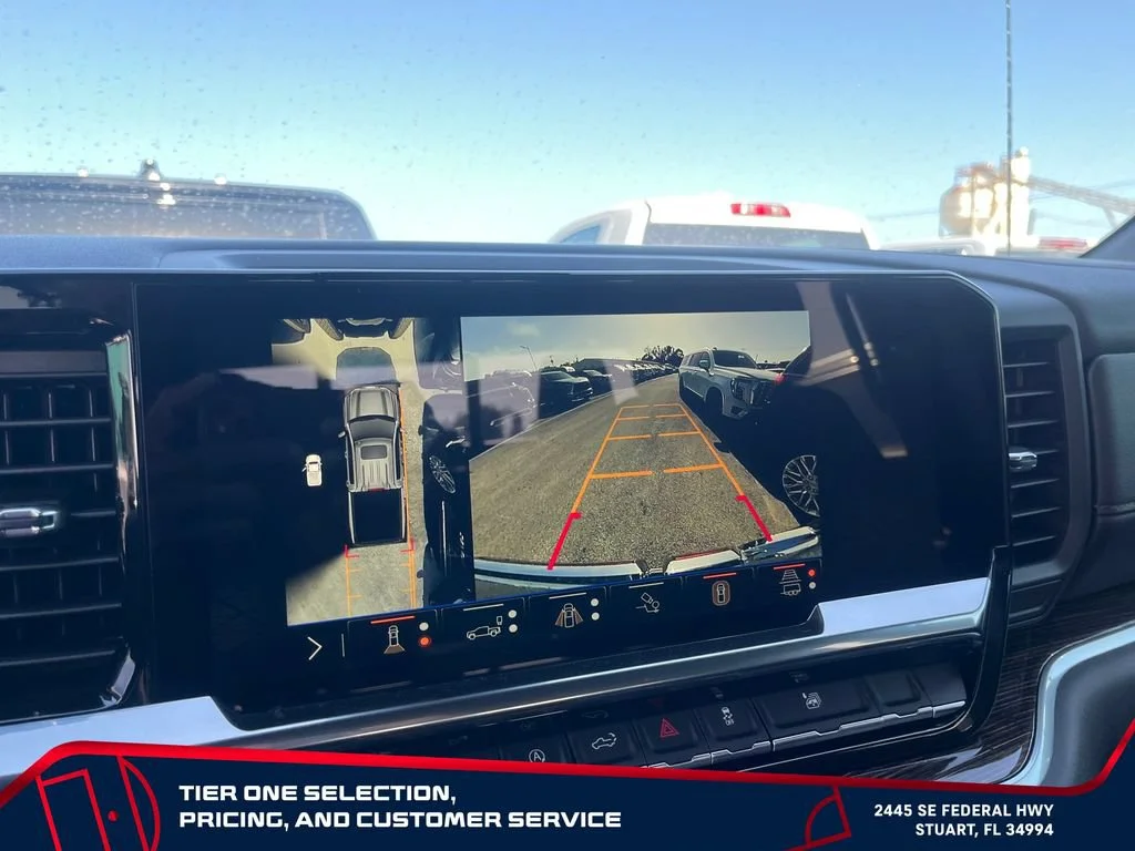 New 2026 Sterling Metallic GMC Elevation image 31