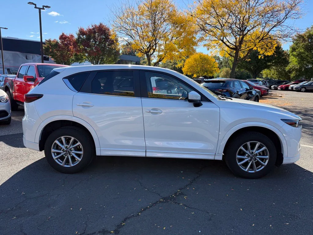 Used 2024 Rhodium White Metallic Mazda 2.5 S Preferred Package image 5
