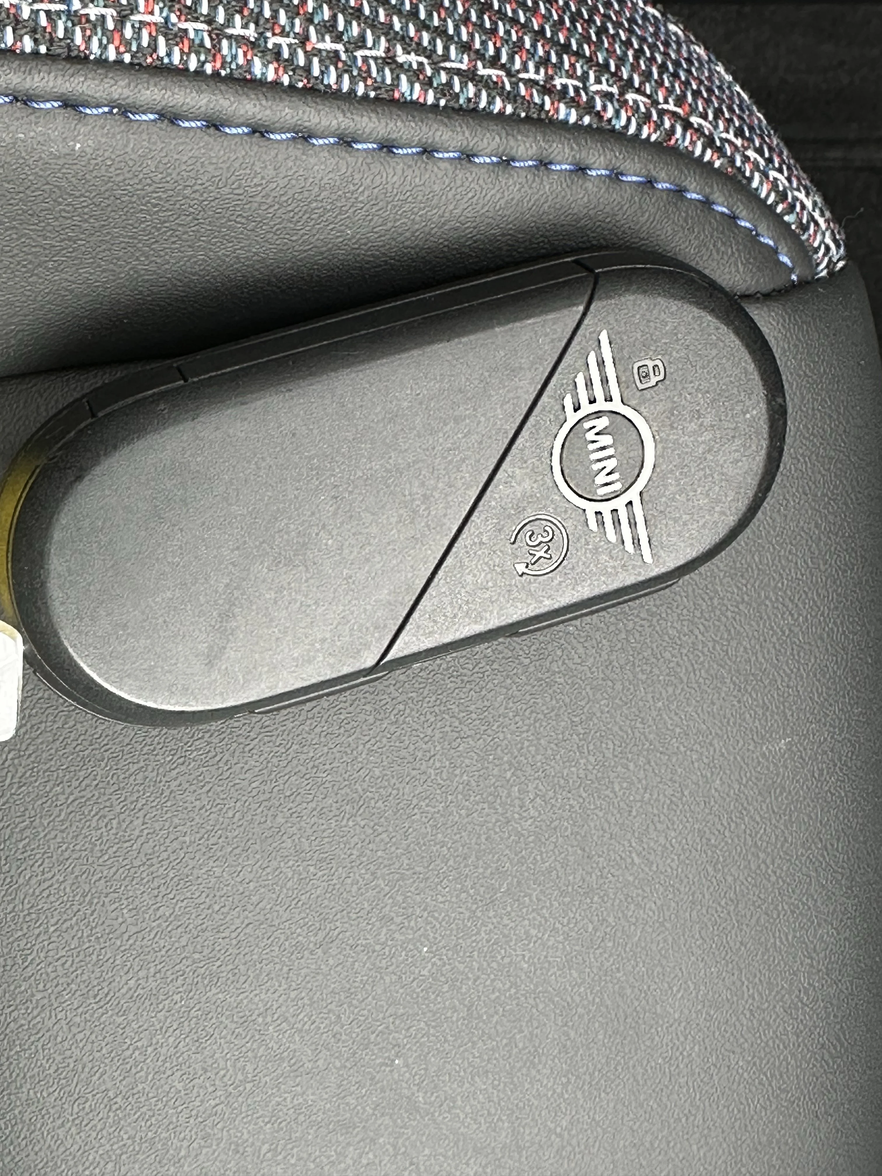 Certified Used 2025  MINI Cooper S image 23