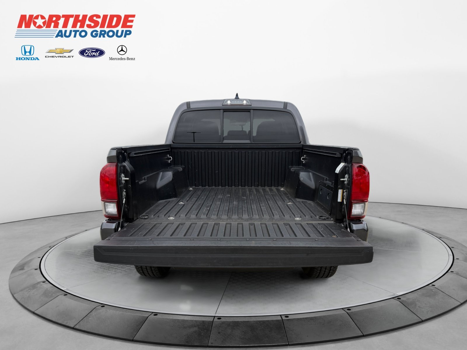 Used 2021 Magnetic Gray Metallic Toyota SR image 19
