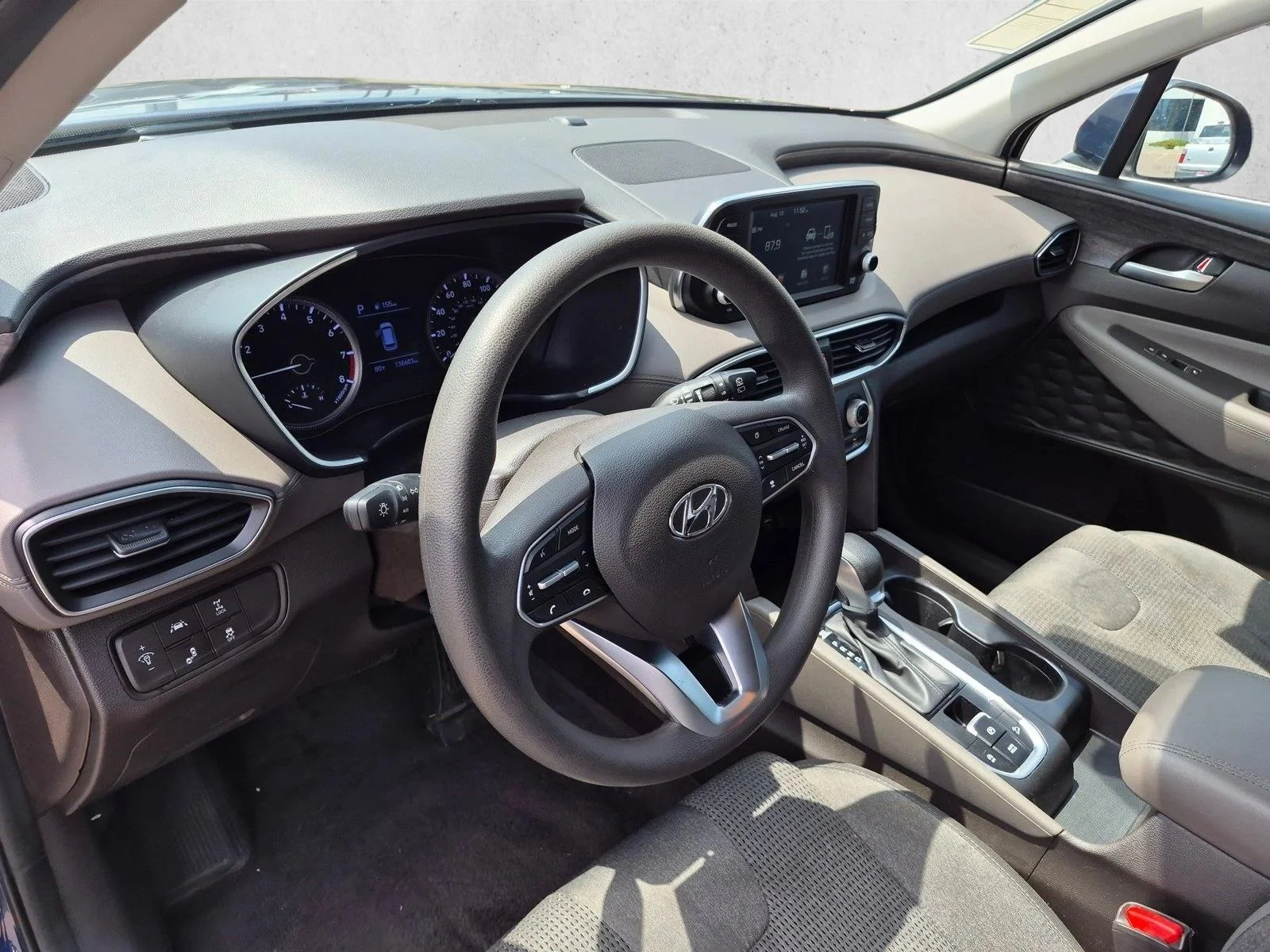 Certified Used 2019 Stormy Sea Hyundai SE image 14
