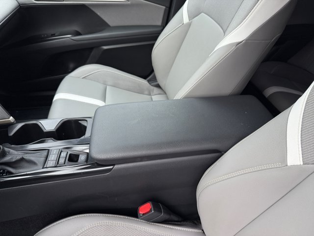 Used 2025 Underground Toyota SE image 14