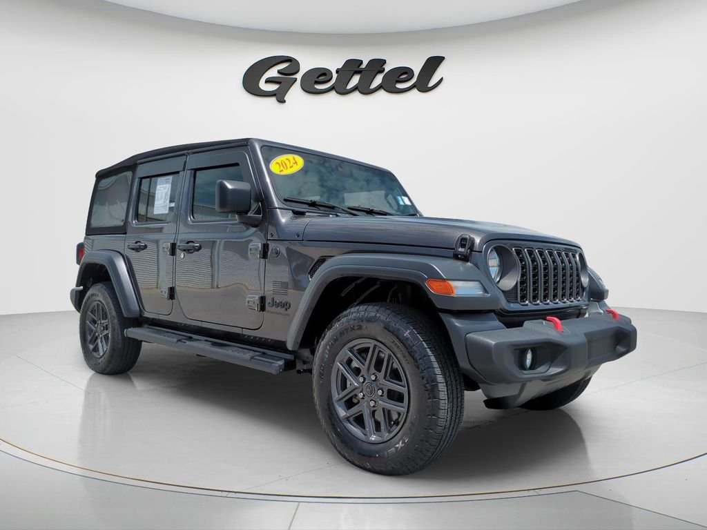 Used 2024 Gray Jeep Sport S image 3