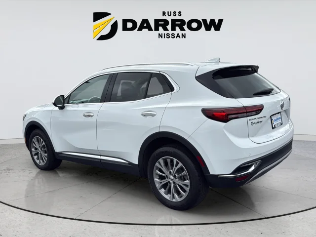 Used 2022 White Buick Preferred image 3