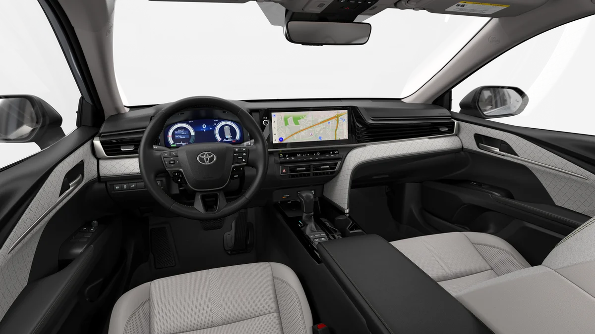 New 2026 Wind Chill Pearl Toyota XLE image 19