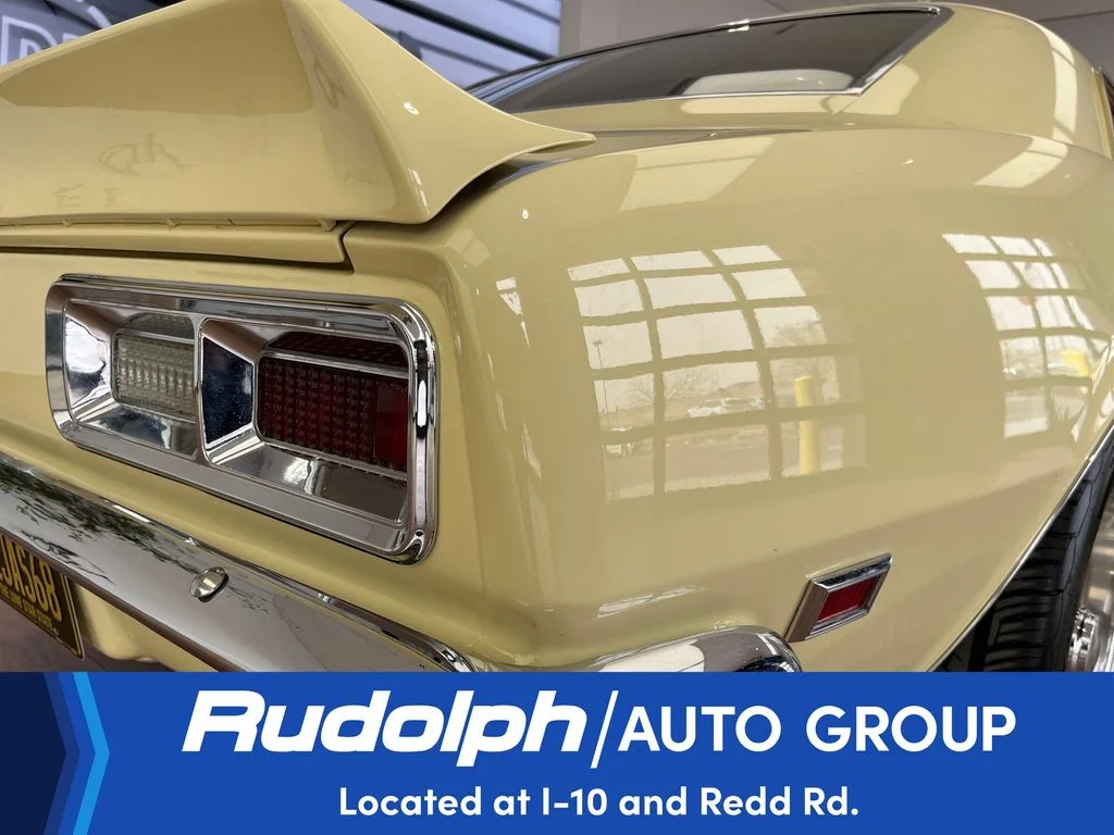 Used 1968 Yellow Chevrolet SS image 19