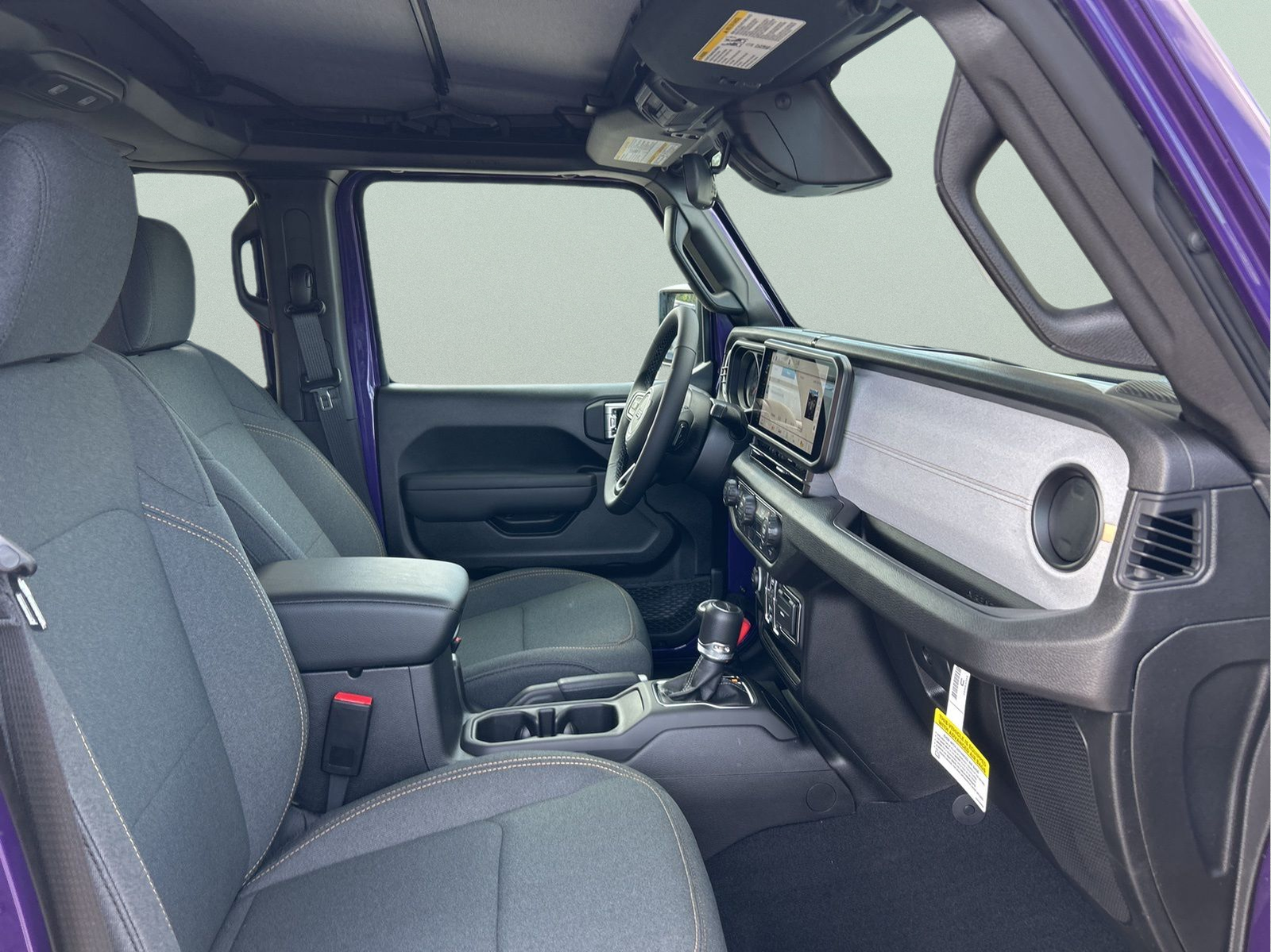 New 2026 Reign Exterior Paint Jeep Sport S image 14