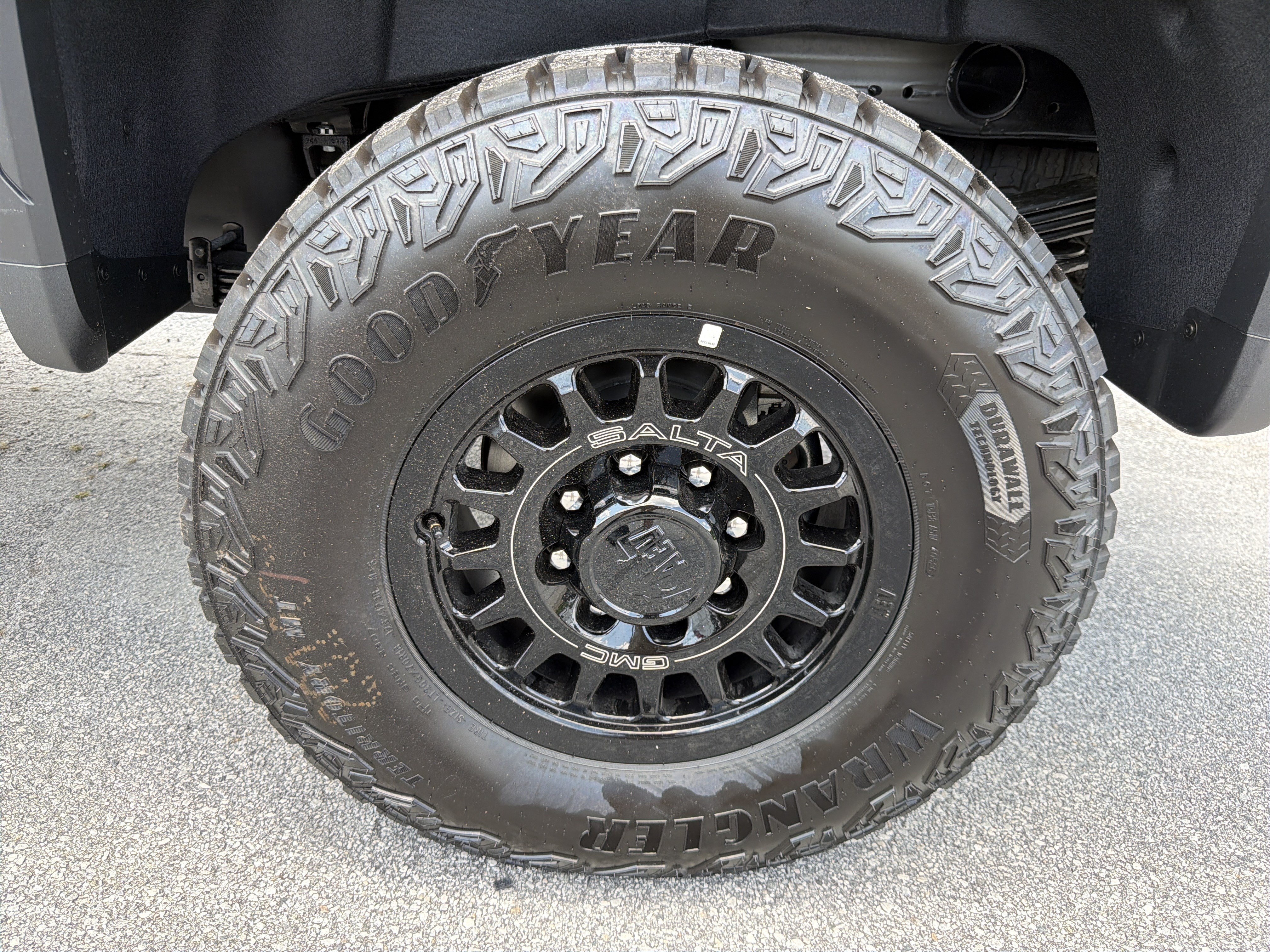 2026 GMC Sierra 2500HD AT4X - Photo 19