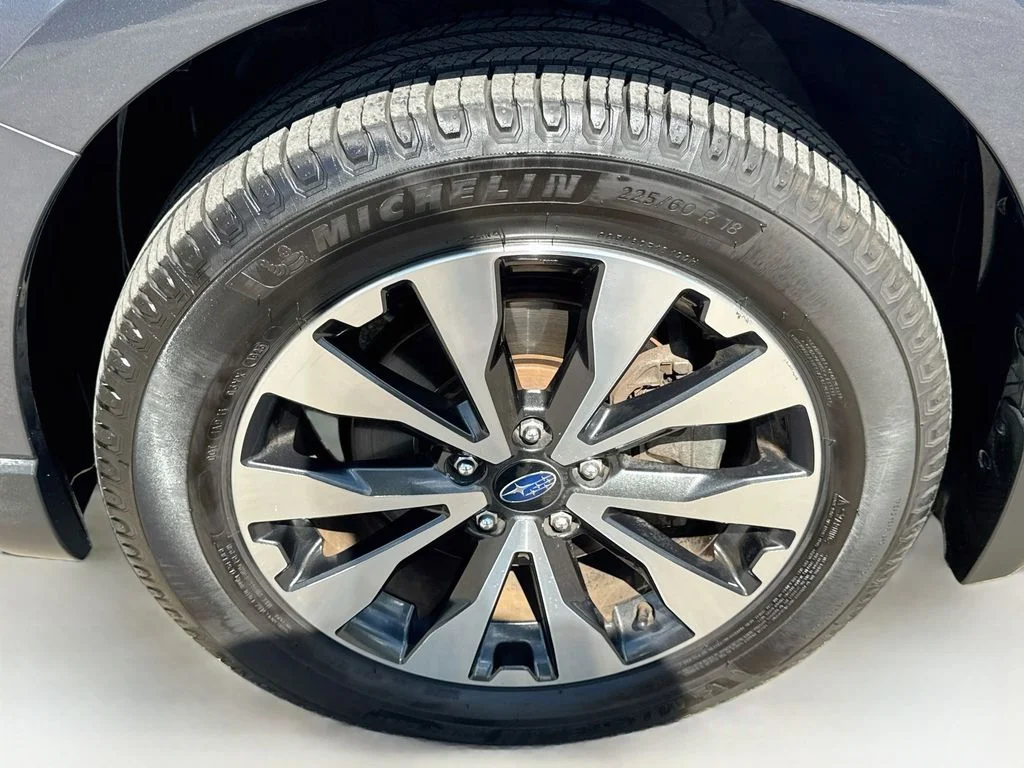 Used 2017 Gray Subaru 2.5i image 42