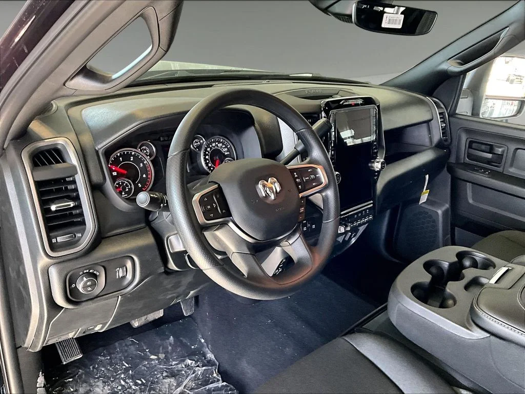 New 2026 Diamond Black Crystal Pearlcoat Ram Tradesman image 9