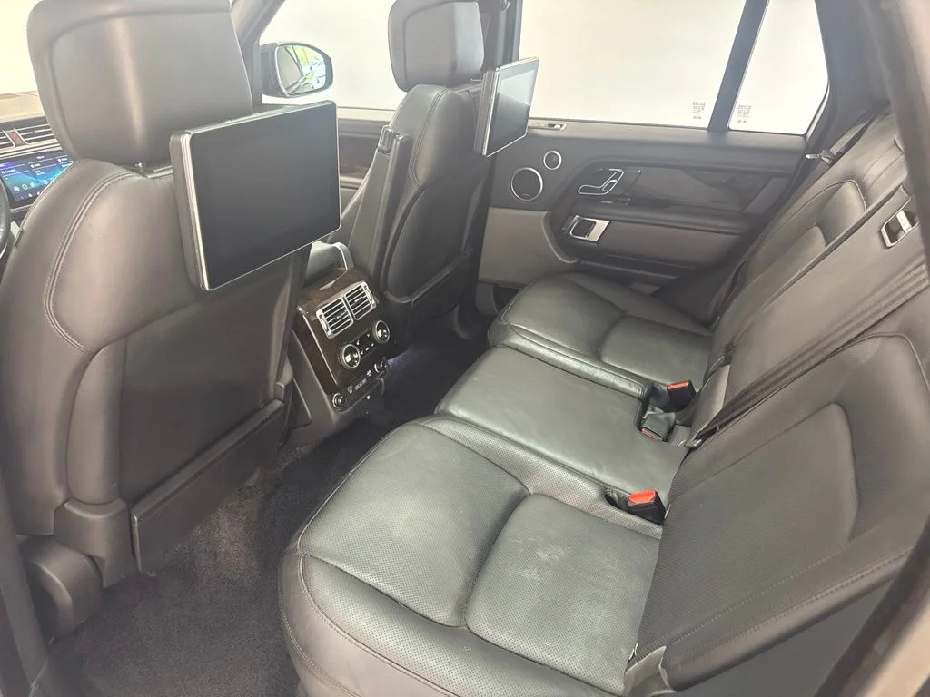Used 2018 Santorini Black Metallic Land Rover 3.0L V6 Supercharged HSE image 21