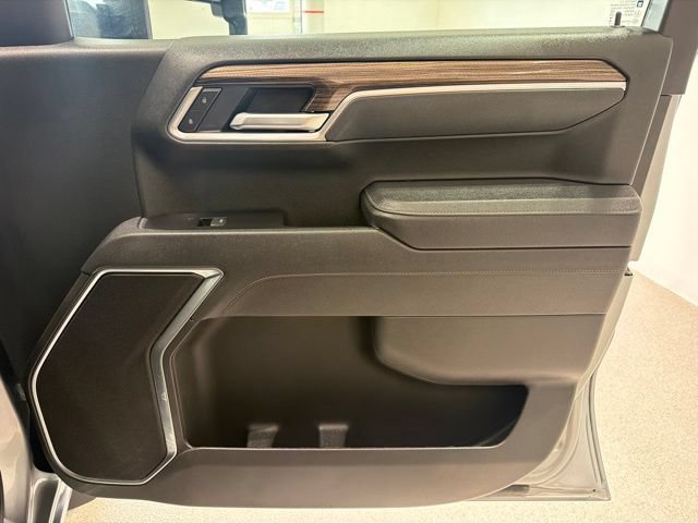 2025 Chevrolet Silverado 1500 LT - Photo 12