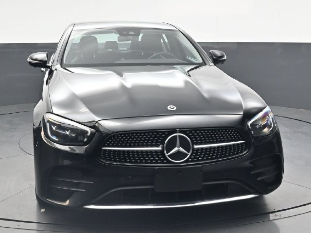Used 2023  Mercedes-Benz E 350 image 11