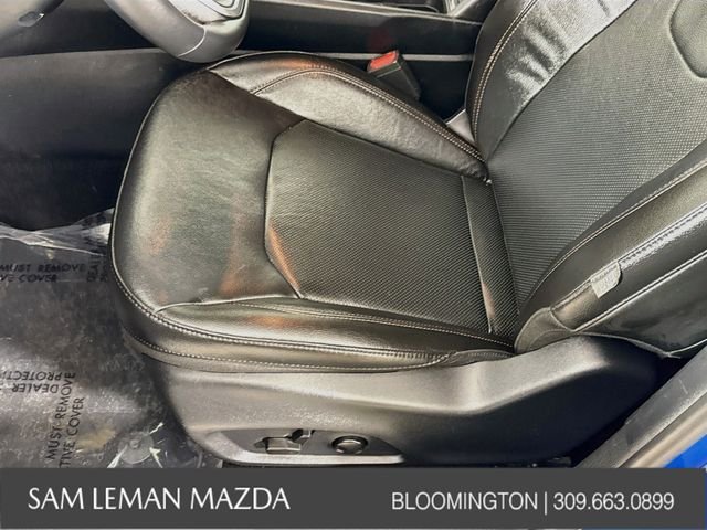 Used 2022 Blue Jeep Latitude Lux image 18