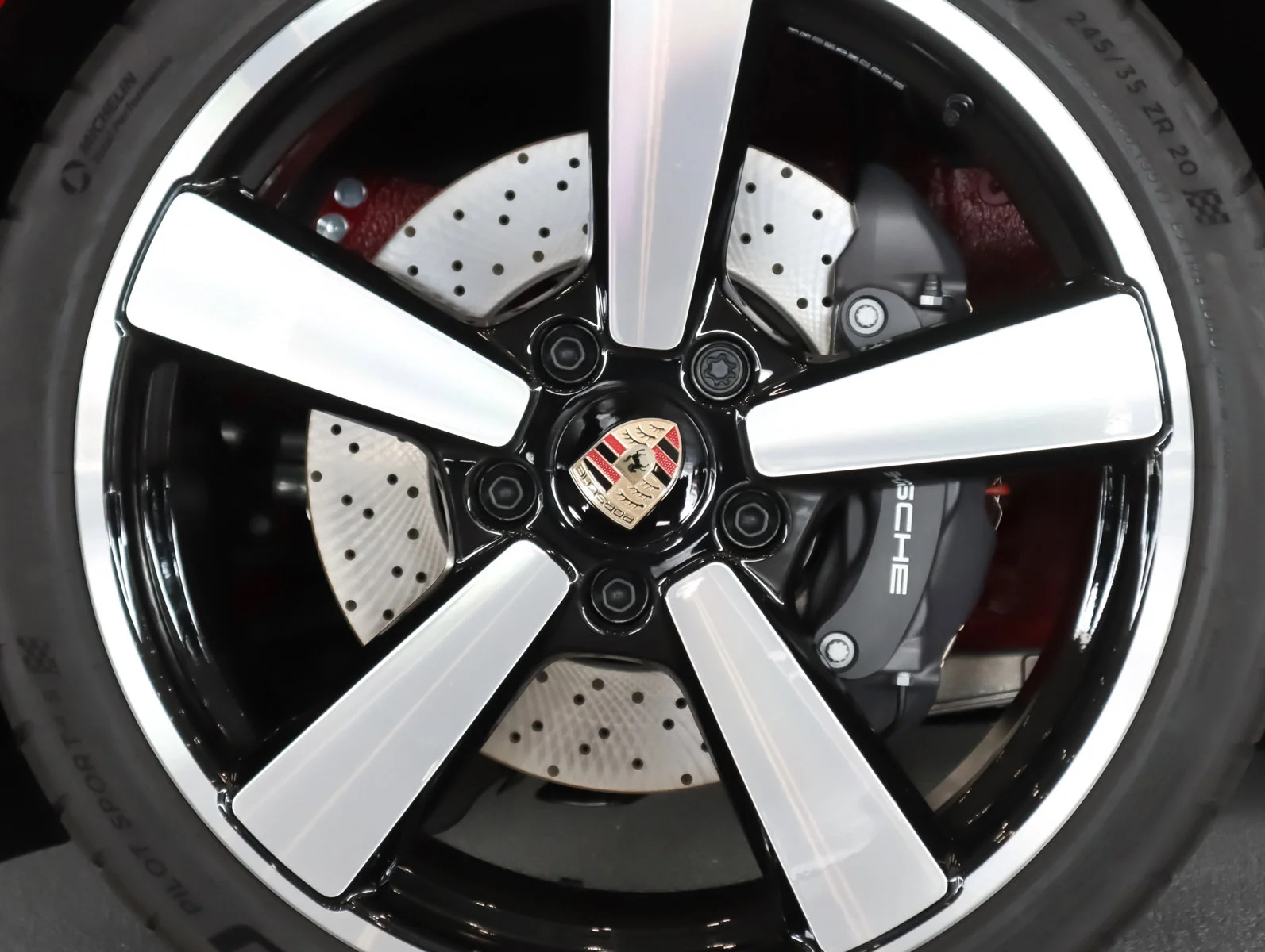 2026 Porsche 911 - Photo 14