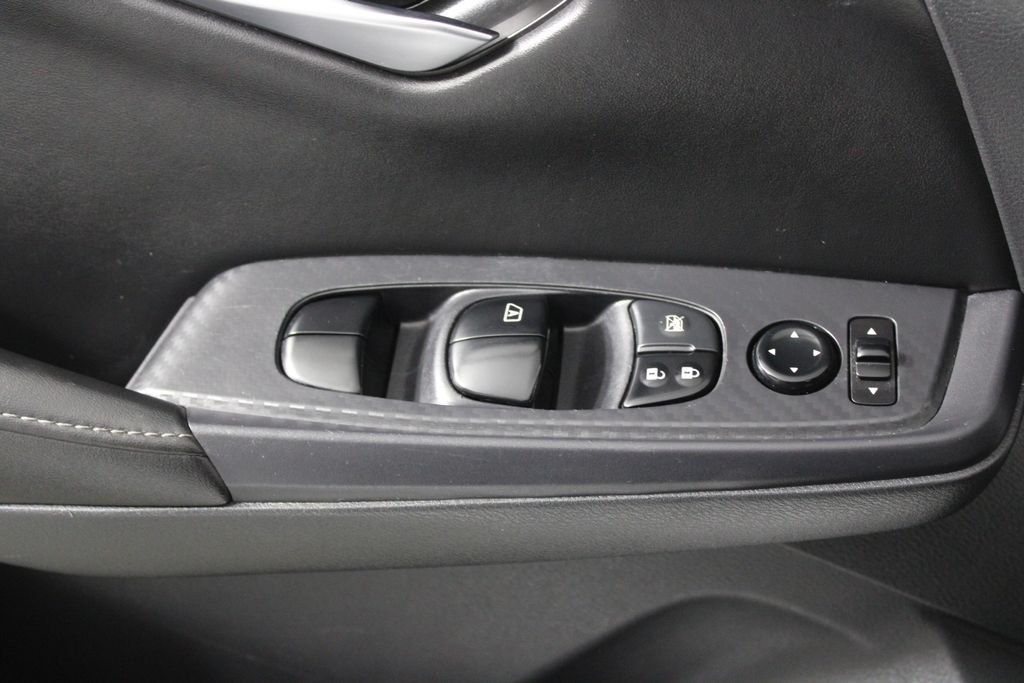 Used 2024 White Nissan SV image 22